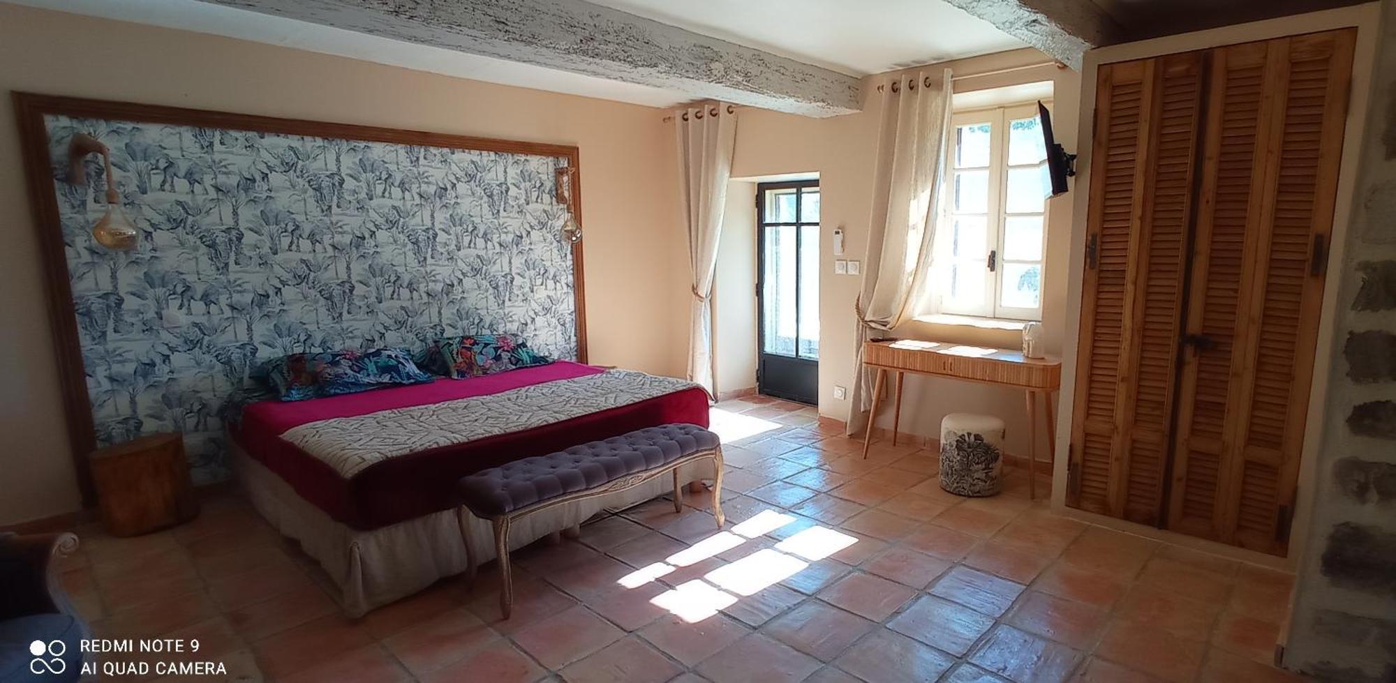 Le Mas Neuf 1752 Arles Quarto foto